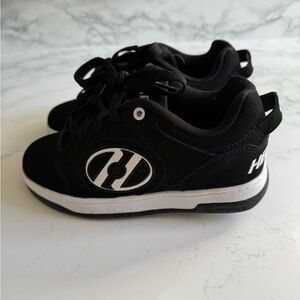 Heelys Black and White Kids Sneakers with Wheels